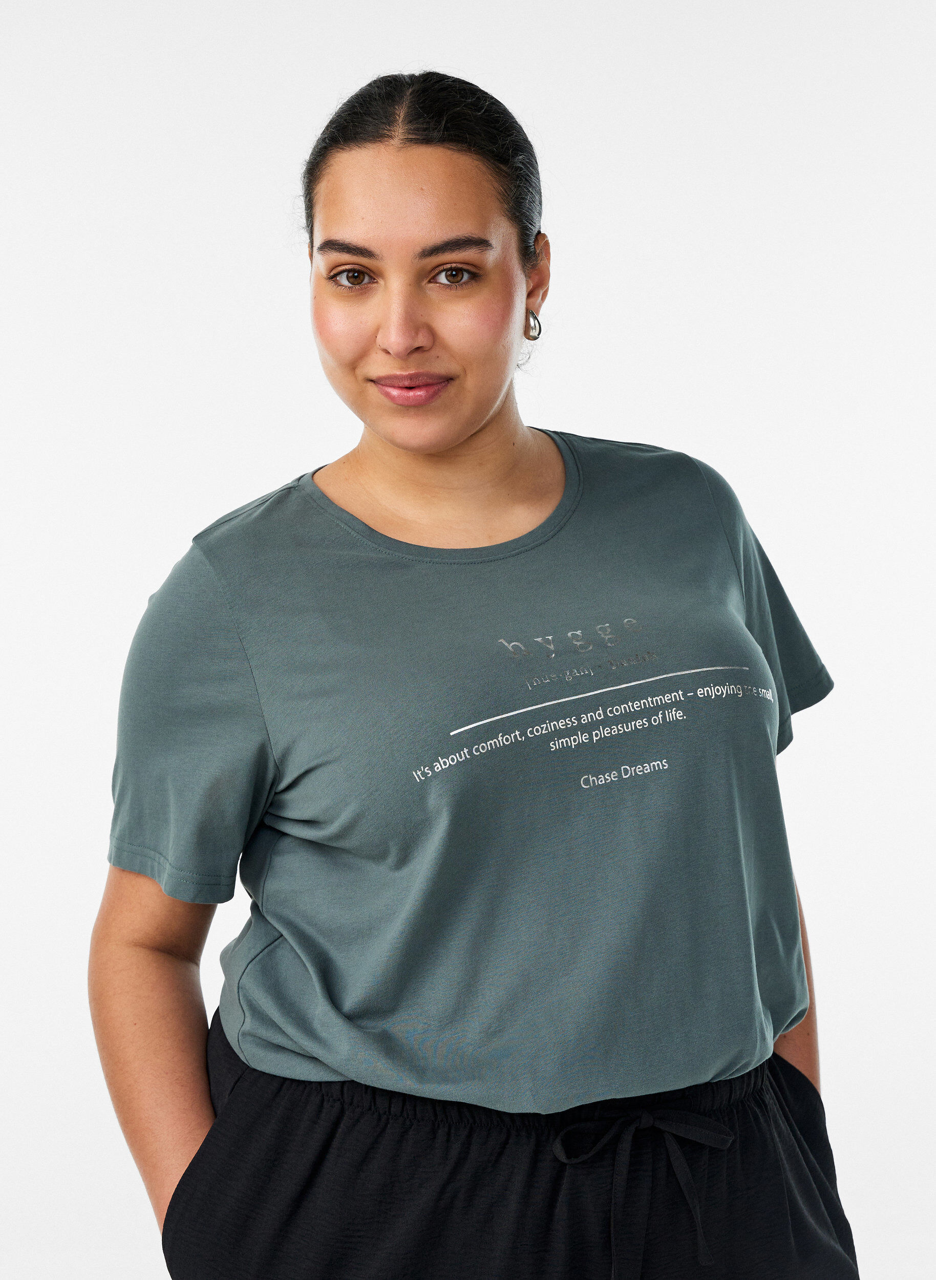 T-shirt med motiv, Gr&oslash;n, Model