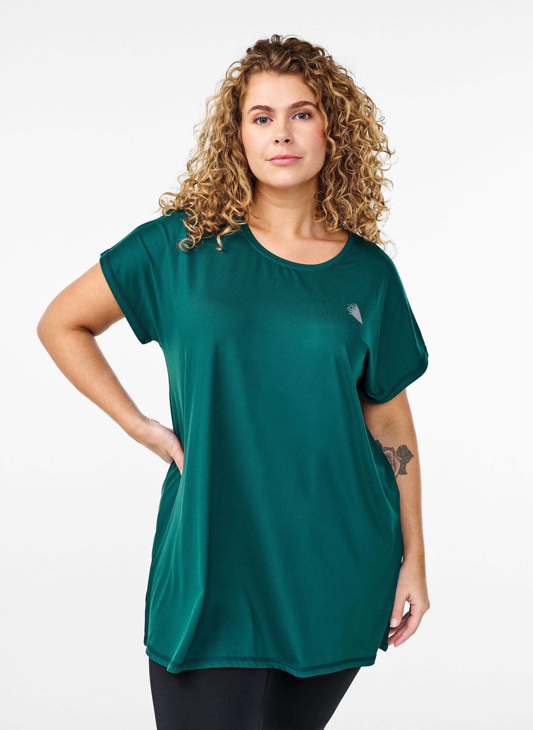 Lang tr&aelig;nings t-shirt, Gr&oslash;n, Model
