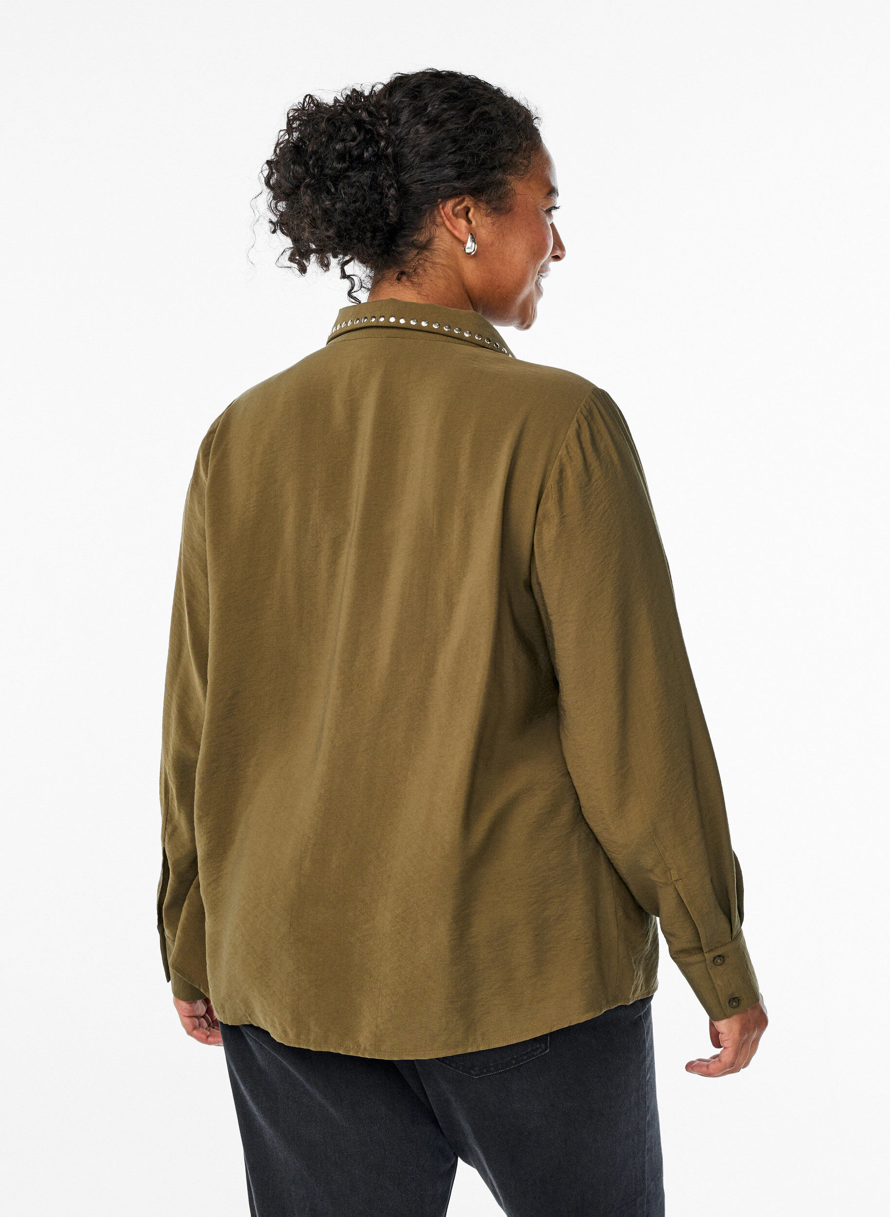 Zizzi Skjorte med nitter, Gr&oslash;n, Model image number 2