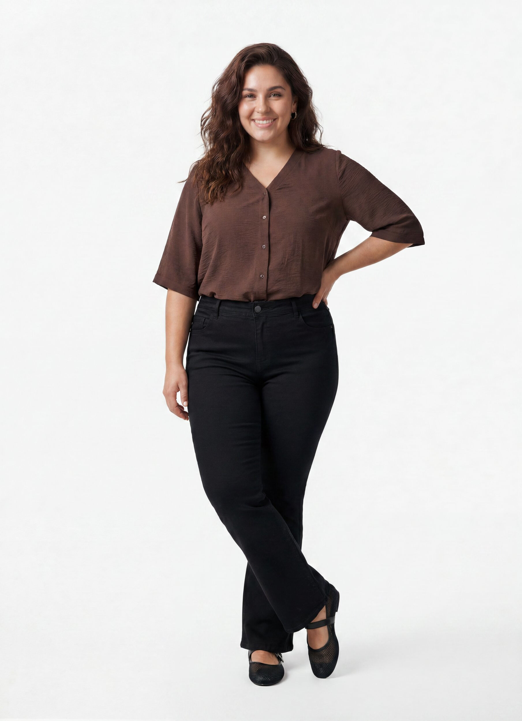 ZizziSkjortebluse med V-udsk&aelig;ring og 3/4-&aelig;rmer, Brun, Model image number 1