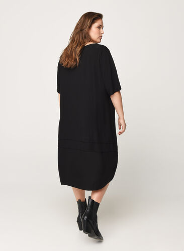 Viskose kjole med high-low effekt, Black, Model image number 1
