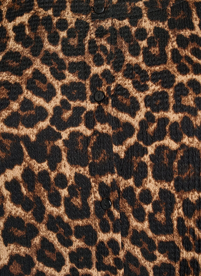 Kort&aelig;rmet bluse med struktur og knaplukning, Sort, Packshot image number 2