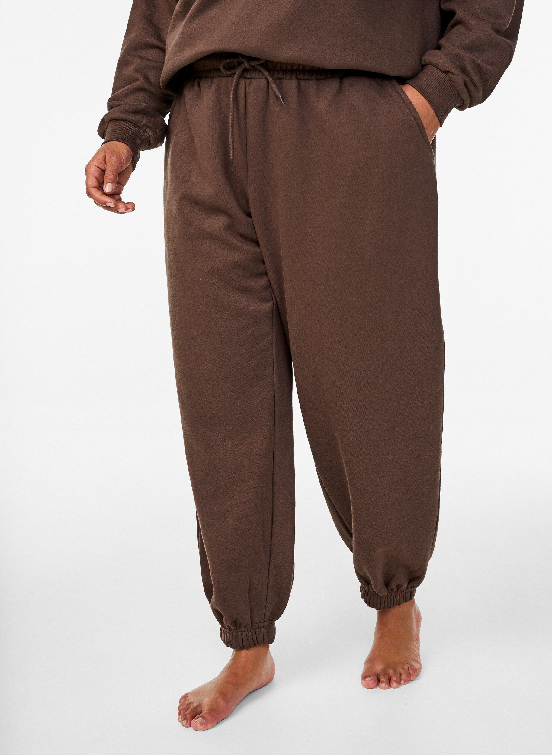 ZizziSweatpants med h&oslash;j talje og lommer, Brun, Model image number 2