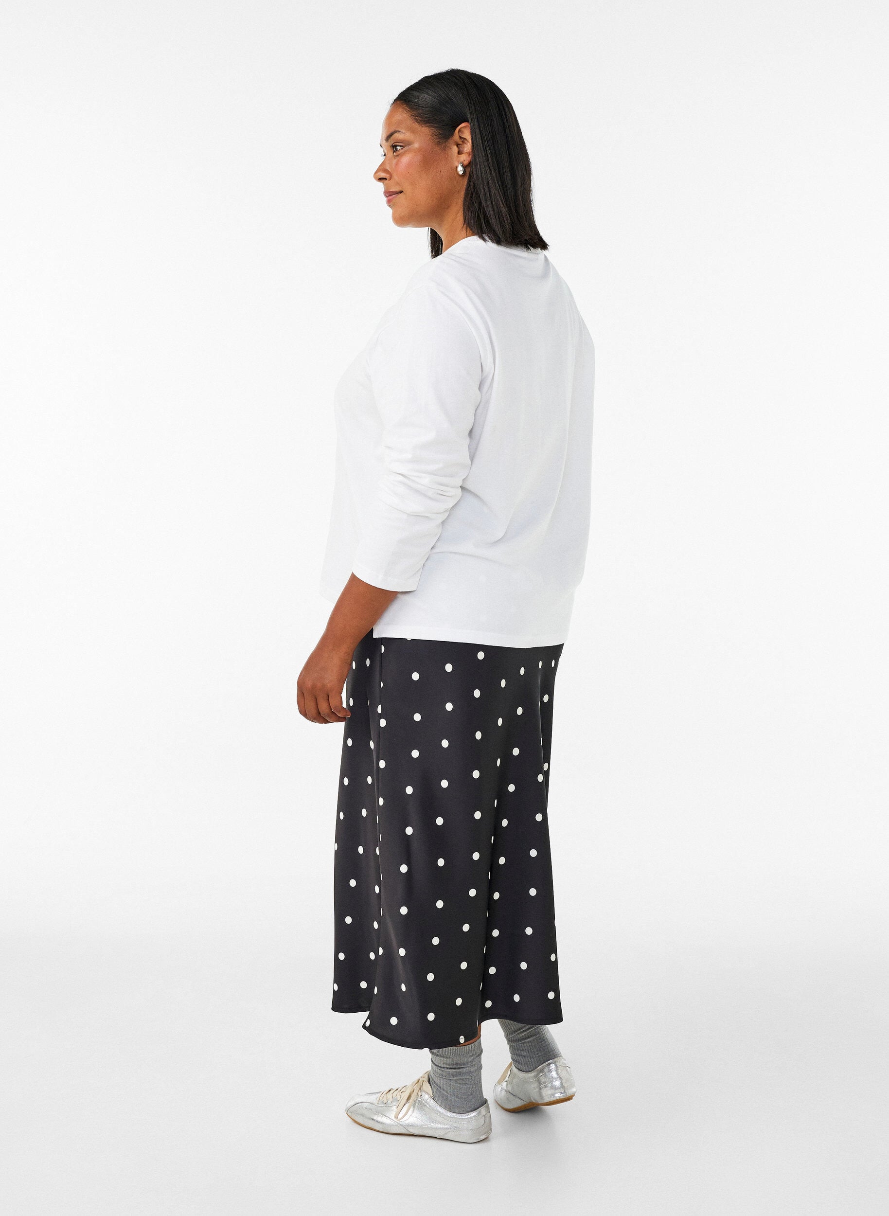 ZizziSatin midi-nederdel, Sort, Model image number 1