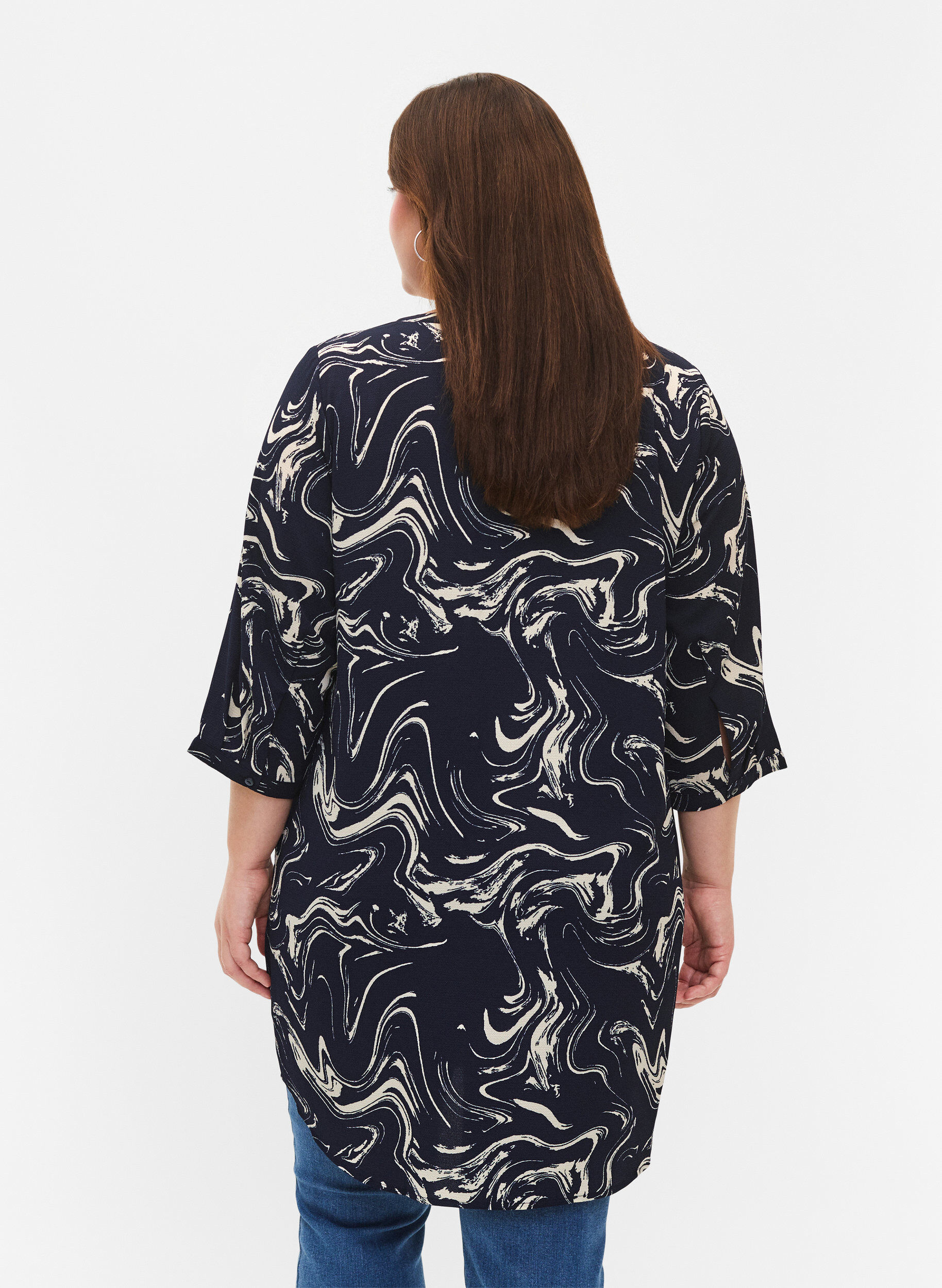 Zizzi Tunika med 3/4 &aelig;rmer og print , N. Blazer Swirl AOP, Model image number 1