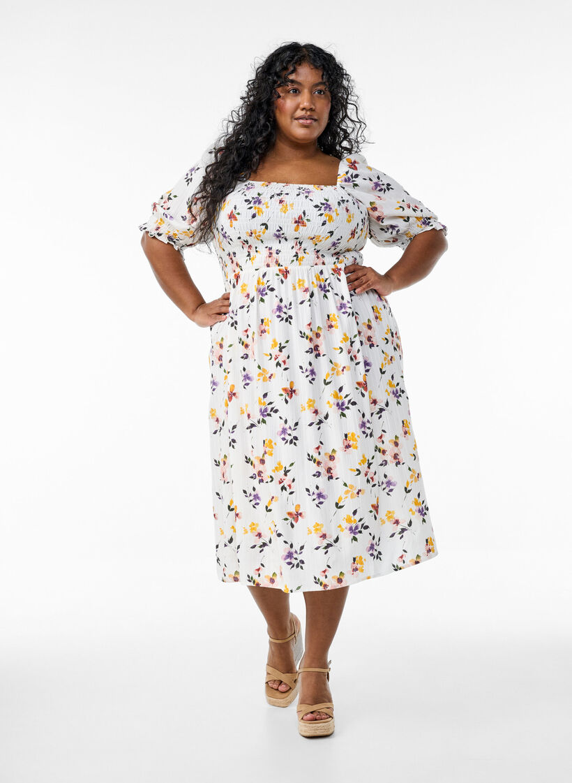 Blomstret sommerkjole i viskose, Hvid, Model image number 0