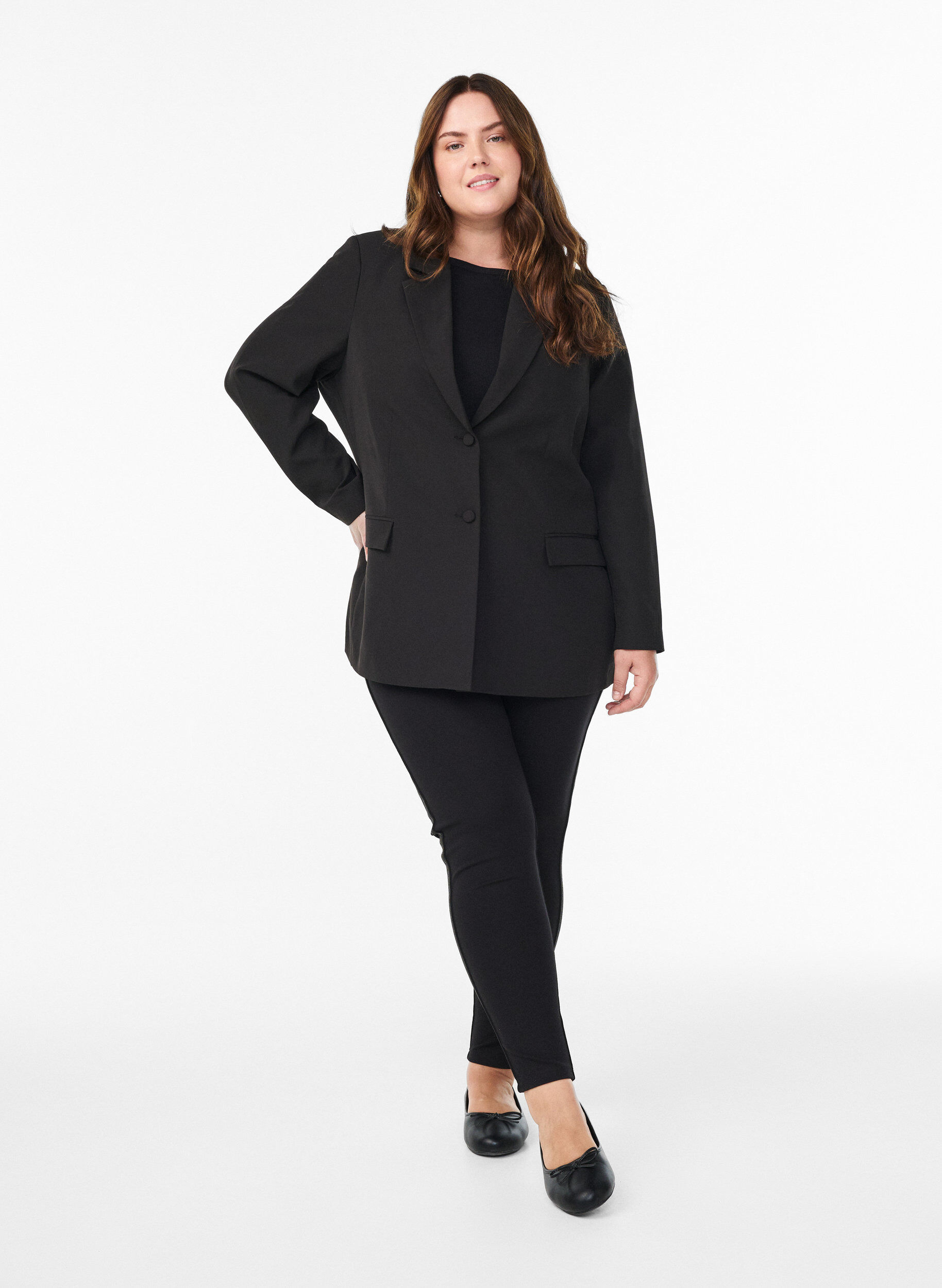 Zizzi Leggings med glitterstribe og slids, Sort, Model image number 1