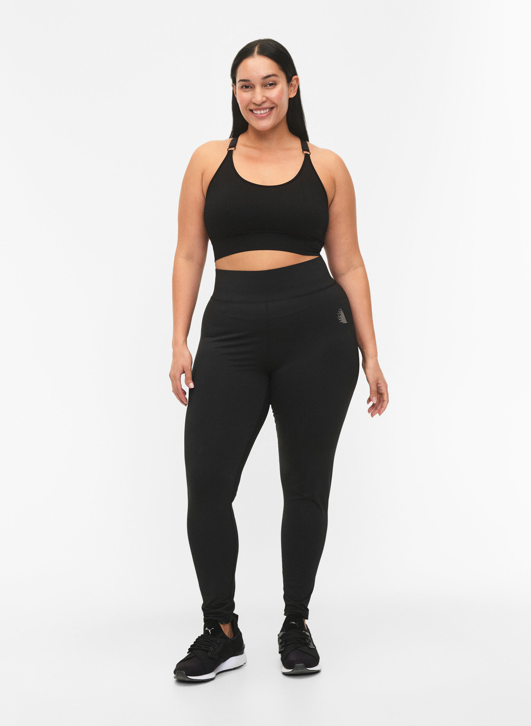 Zizzi Seamless sports bh i ribkvalitet, Black, Model image number 3