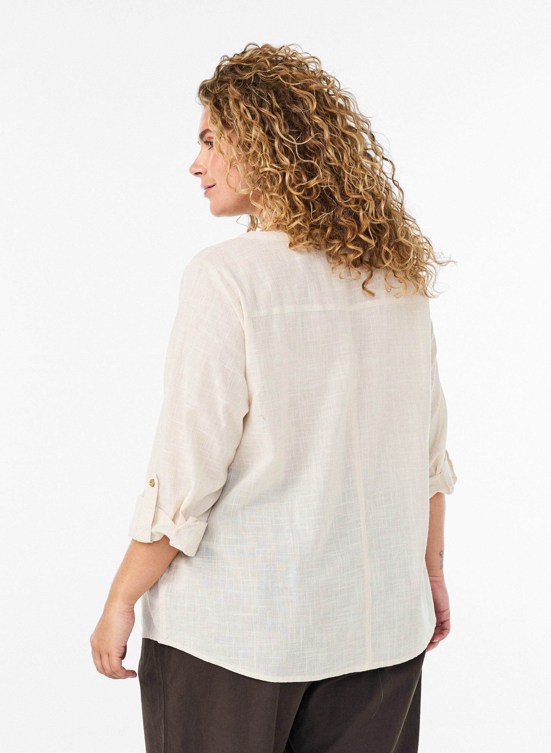 ZizziSkjortebluse i bomuld med v-udsk&aelig;ring, Vanilla, Model image number 2