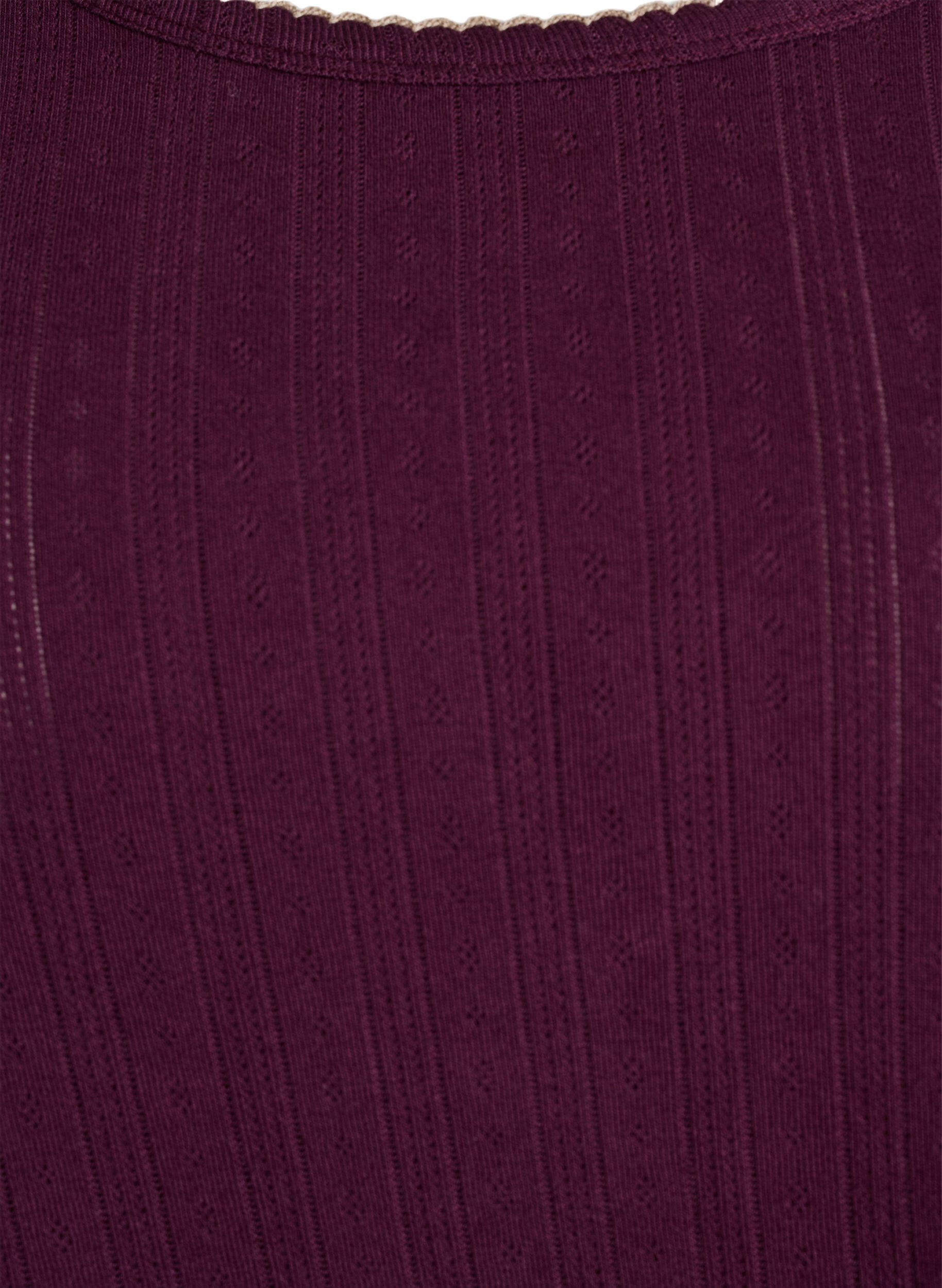 ZizziNatbluse i &oslash;kologisk bomuld med hulm&oslash;nster, M&oslash;rk Bordeaux, Packshot image number 2