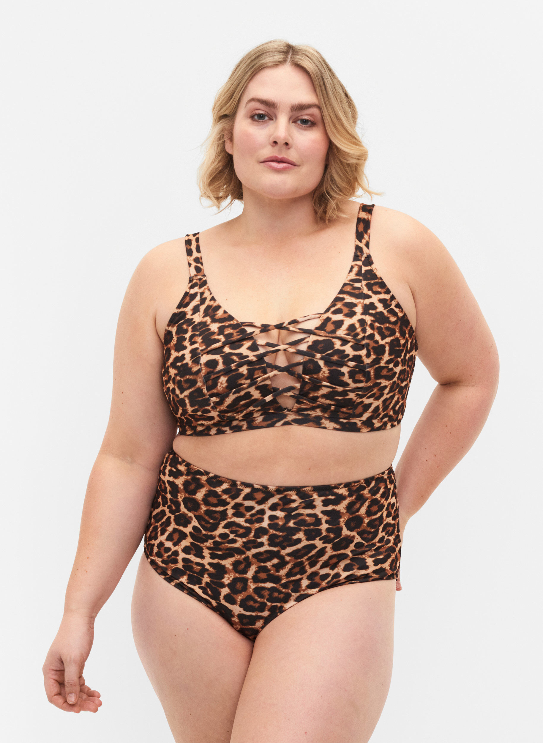 Zizzi H&oslash;jtaljet bikinitrusse med leoprint, Leopard Print, Model image number 0
