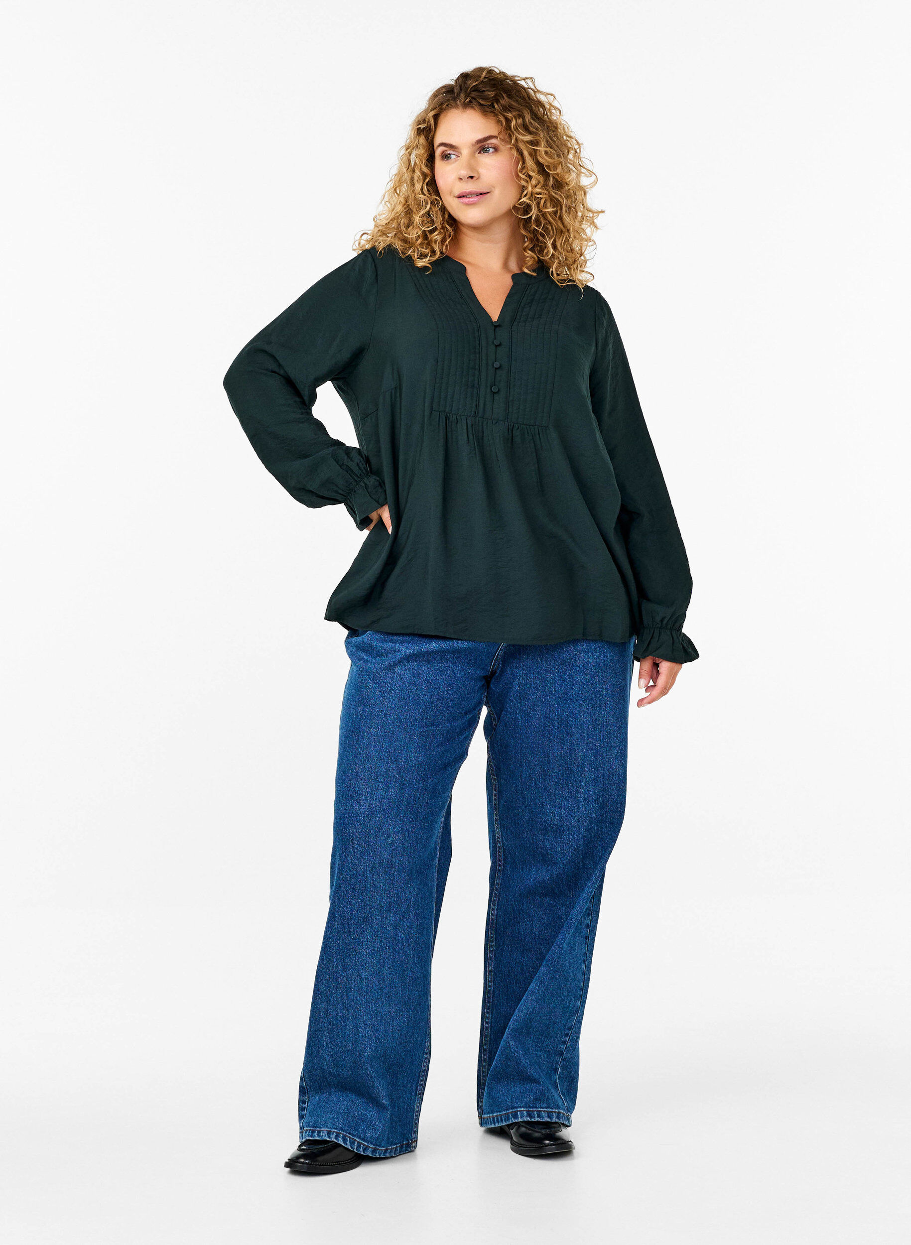 Zizzi Lang&aelig;rmet bluse med V-udsk&aelig;ring, Scarab, Model image number 2