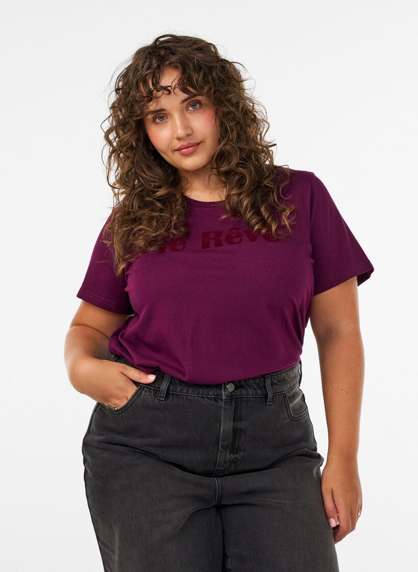 T-shirt i &oslash;kologisk bomuld med velourtekst, Lilla, Model image number 0