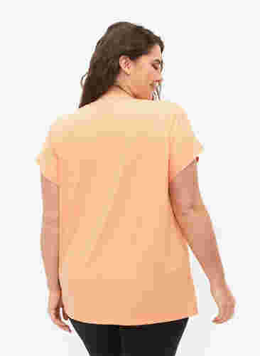 Kortærmet trænings t-shirt, Apricot Nectar, Model image number 1