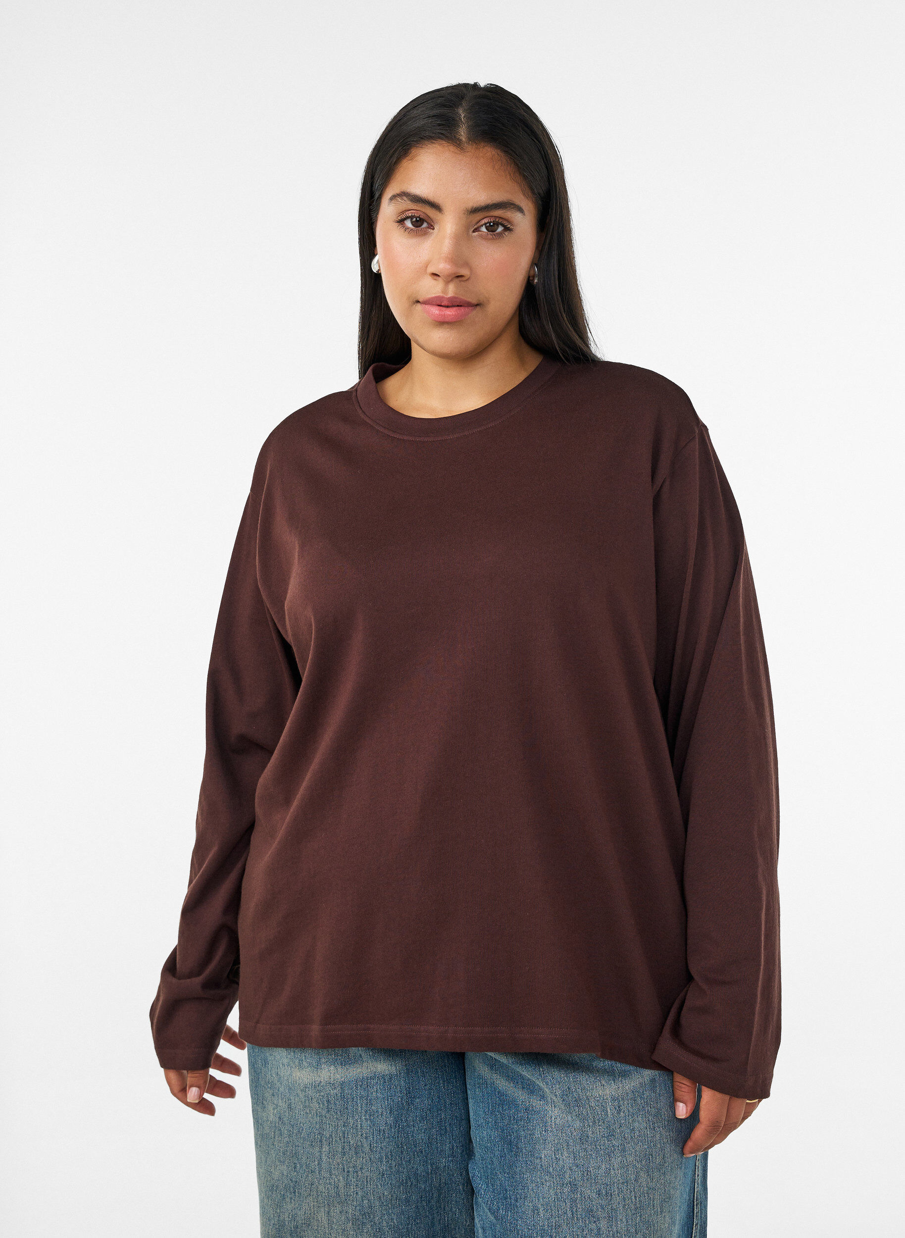 Basis t-shirt med lange &aelig;rmer, Brun, Model