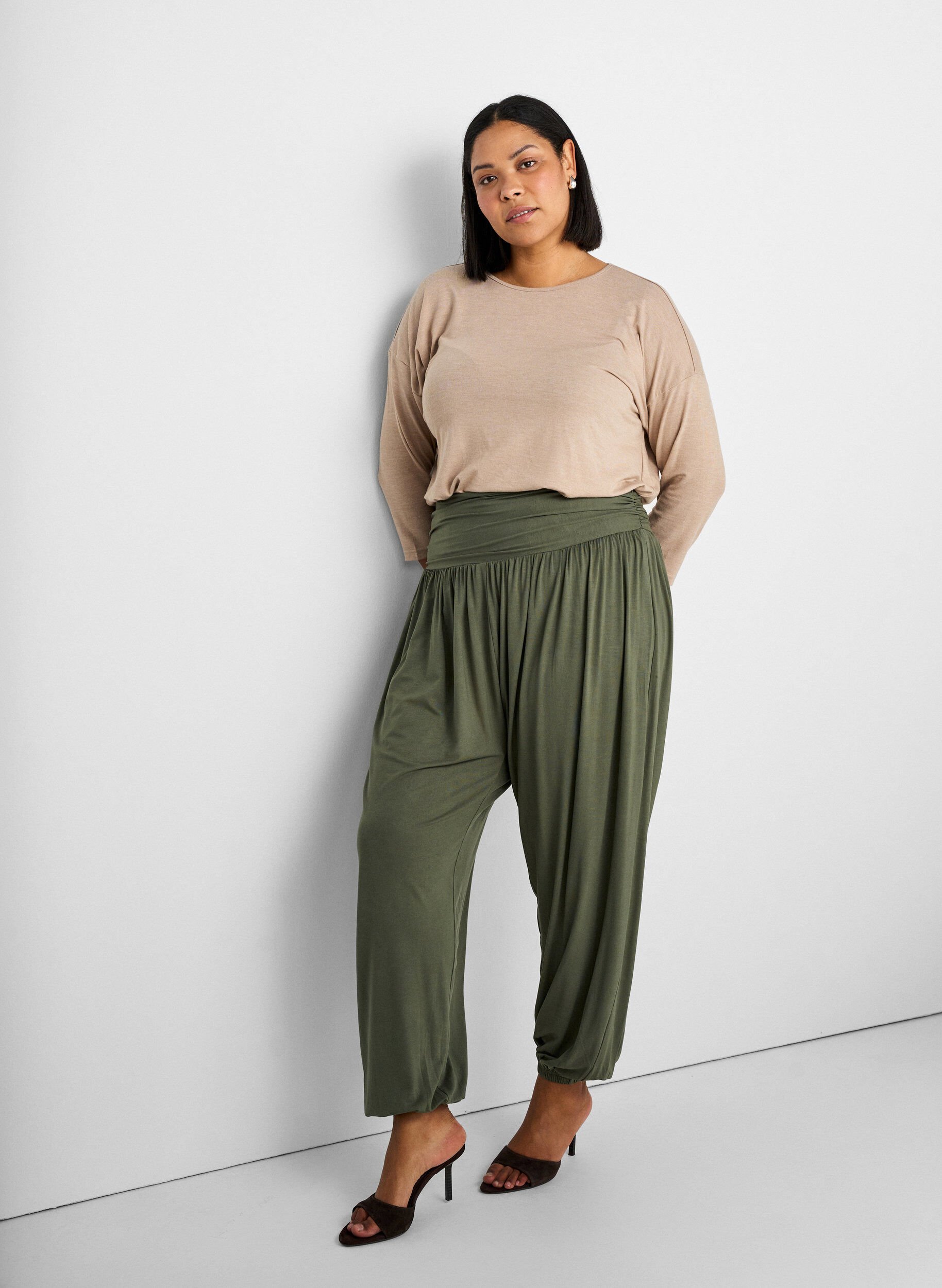 Zizzi Jerseybluse med 3/4 &aelig;rmer, Beige, Image image number 0