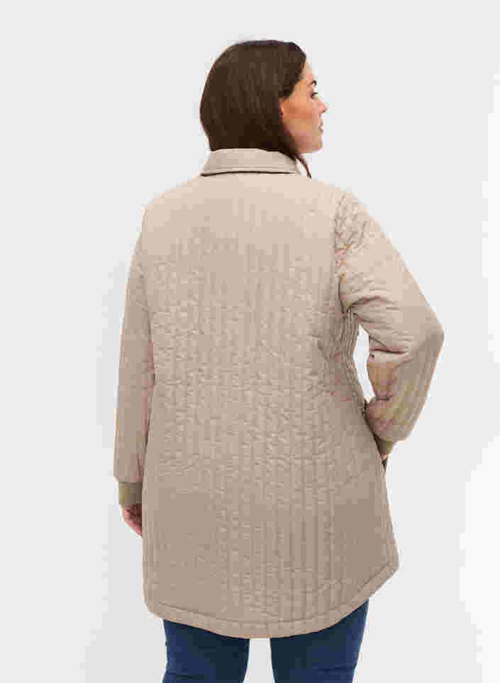 Quiltet jakke med brystlommer og krave, Silver Mink, Model image number 1