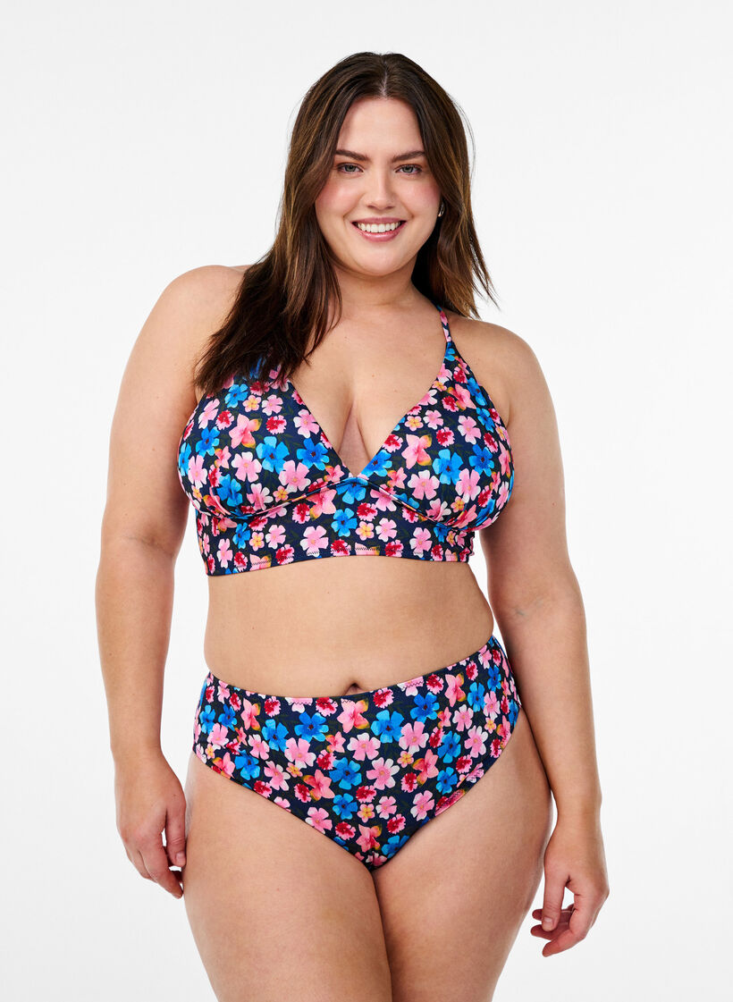 Blomstret brazilian bikiniunderdel, Lyser&oslash;d, Model