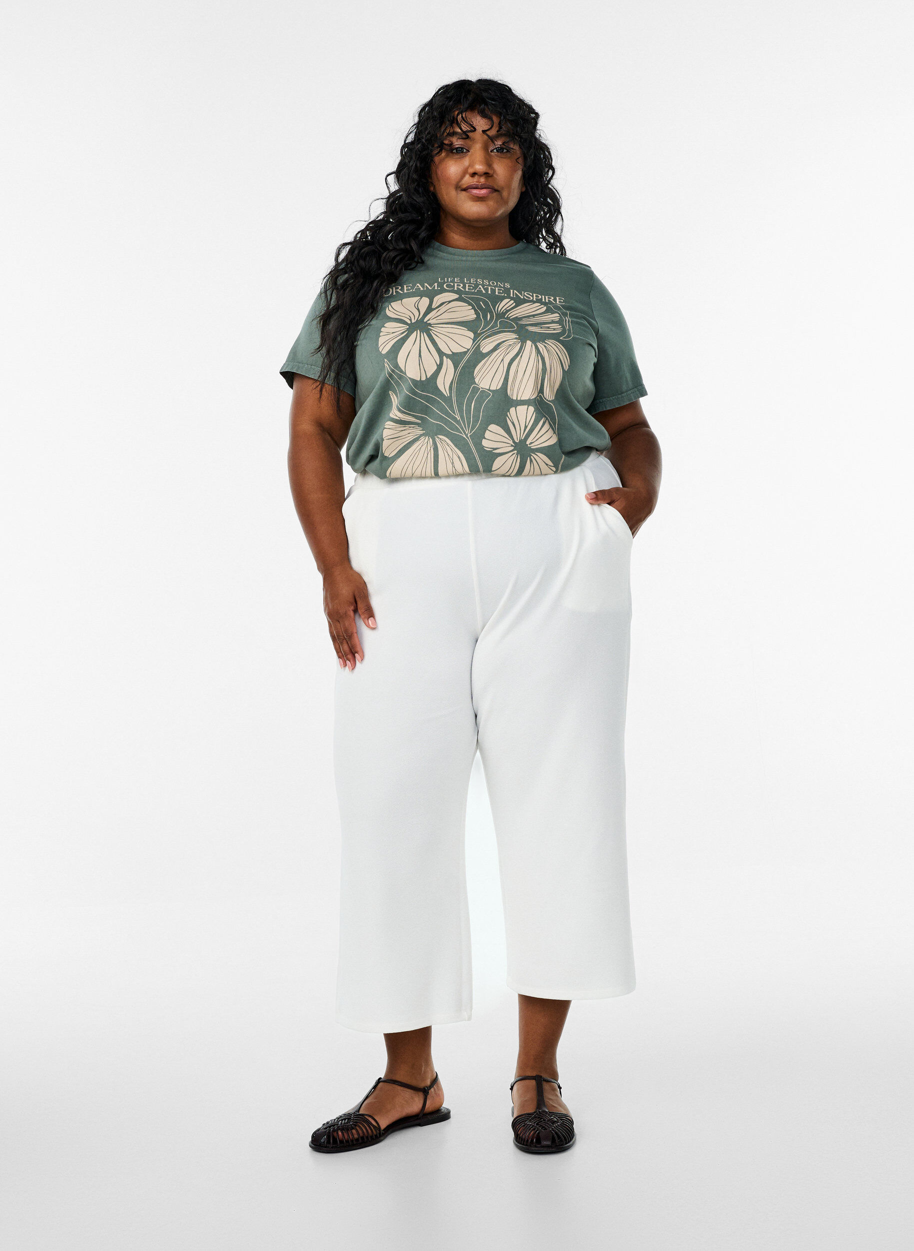 Zizzi L&oslash;se bukser med 7/8 l&aelig;ngde, Beige, Model image number 0