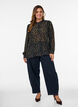 Bluse med all-over print og kort knapstolpe, Sort, Model image number 1