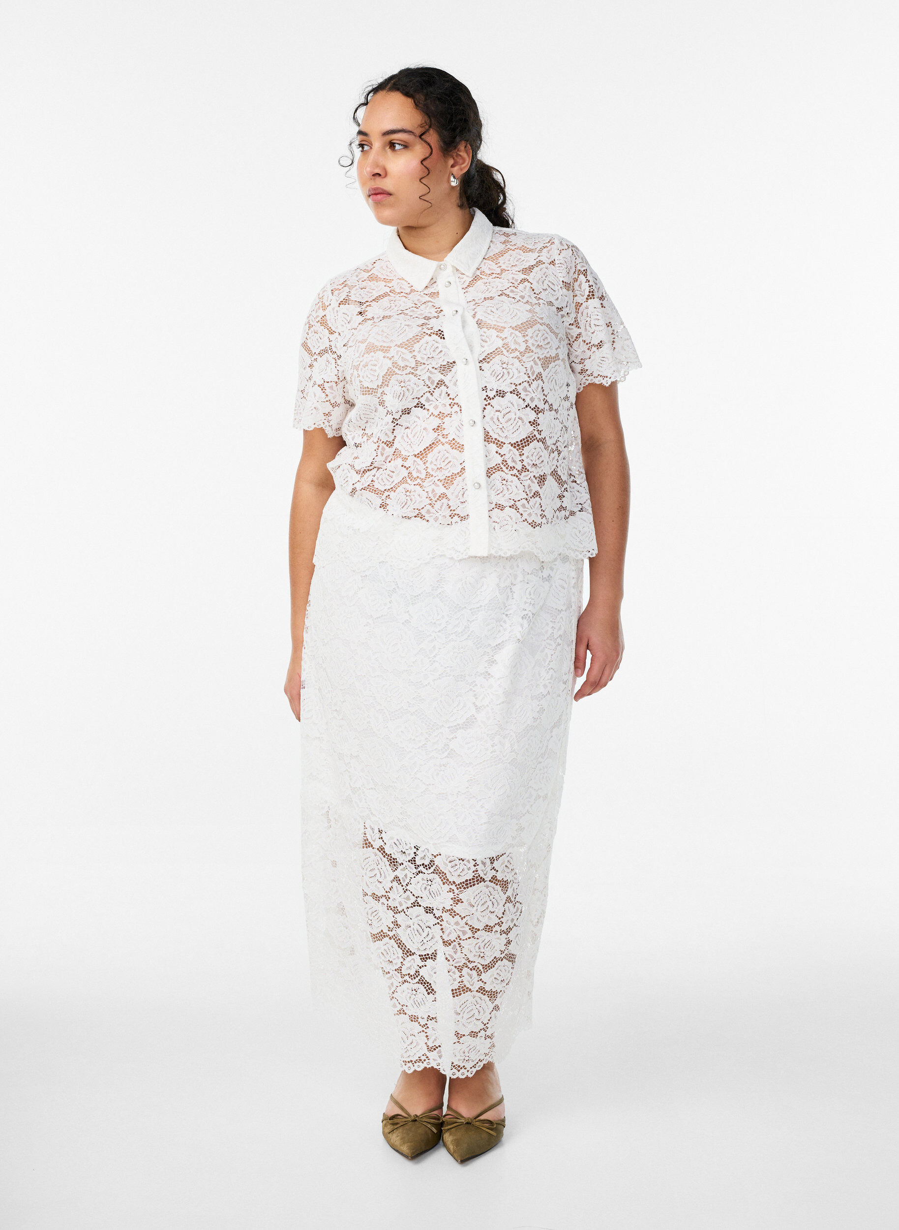 Zizzi Midinederdel i blonde med elastisk talje, Hvid, Model image number 1