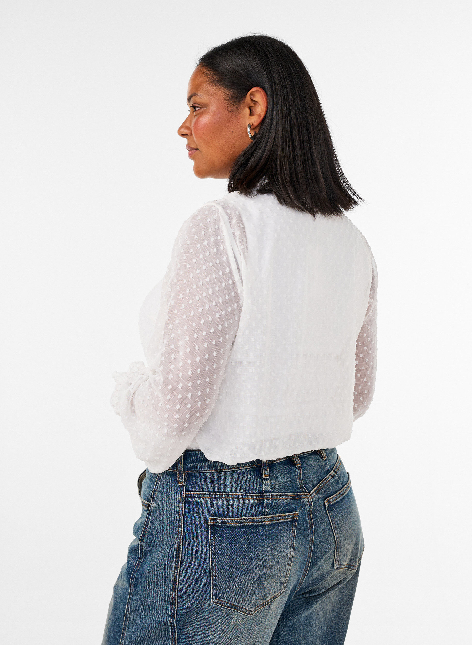 ZizziSkjortebluse med blondeindsats og dot-m&oslash;nster, Vanilla, Model image number 2
