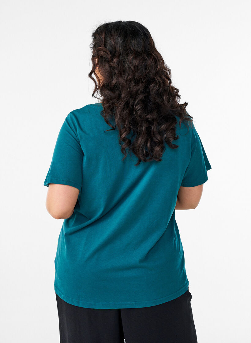 T-shirt med V-hals, Gr&oslash;n, Model image number 2