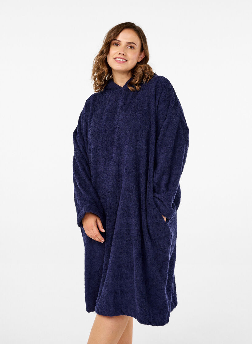 Frott&eacute; poncho med h&aelig;tte, Navy Blazer, Model image number 0