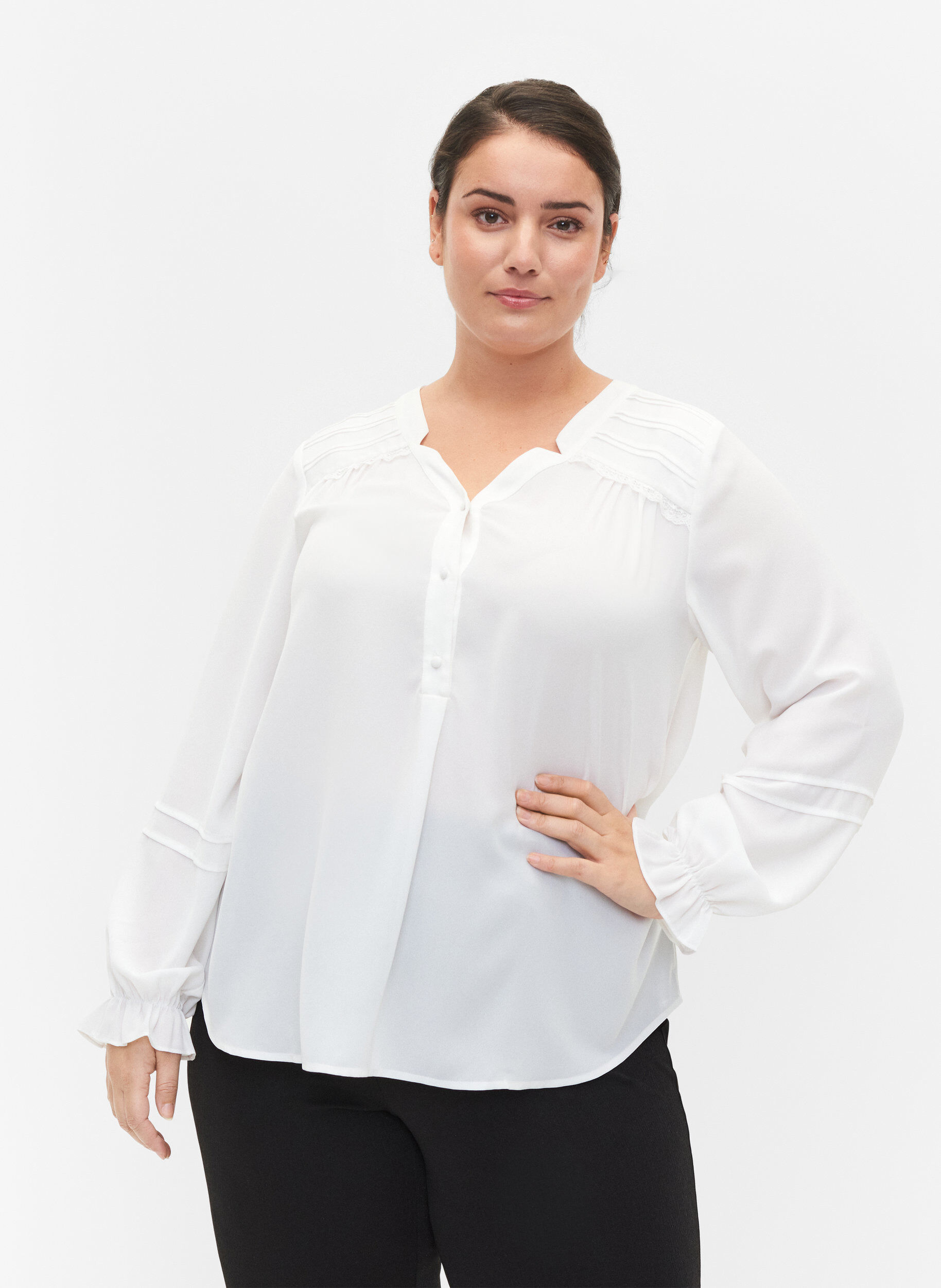 Zizzi Bluse med lange &aelig;rmer og knaplukning, Bright White, Model image number 0