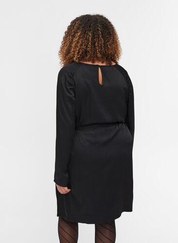 Kjole med pufærmer og taljebælte, Black, Model image number 1