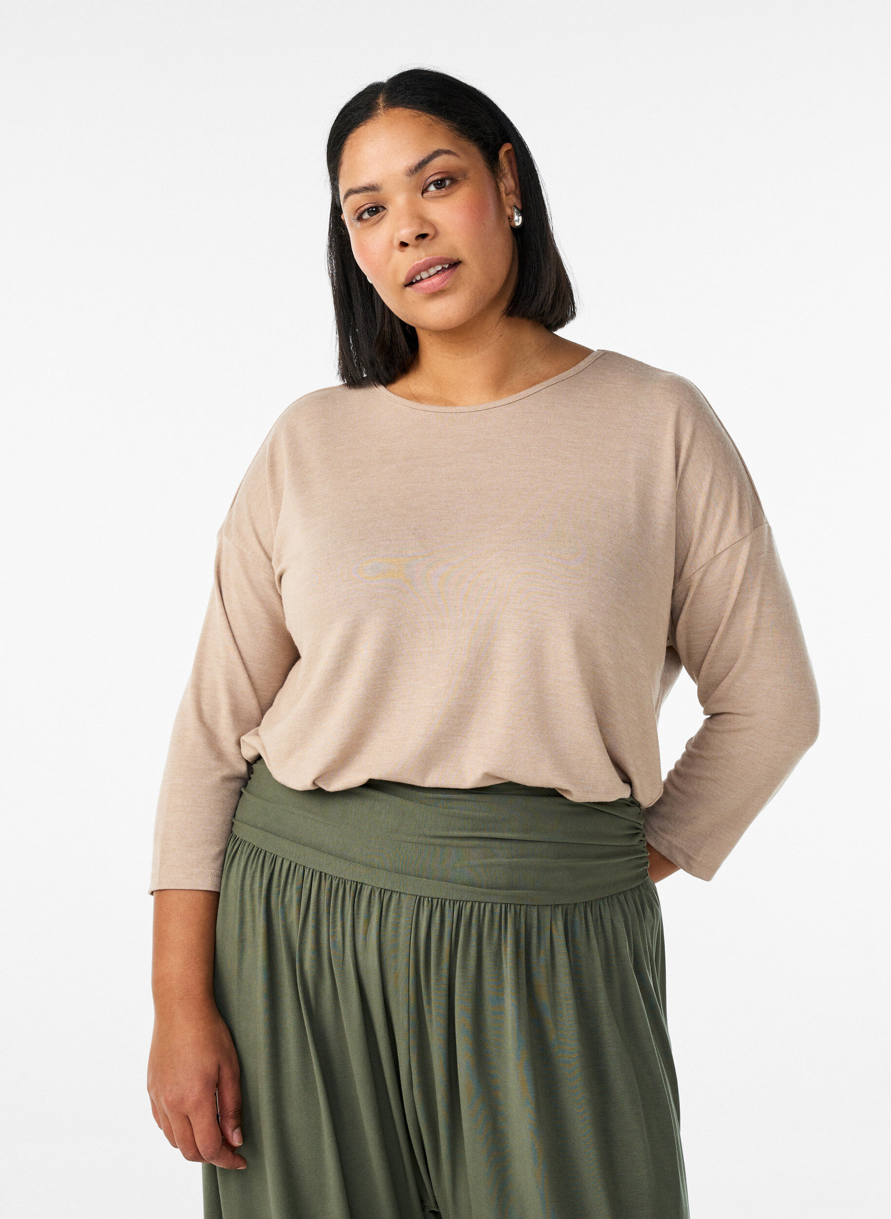 Zizzi Jerseybluse med 3/4 &aelig;rmer, Beige, Model image number 0