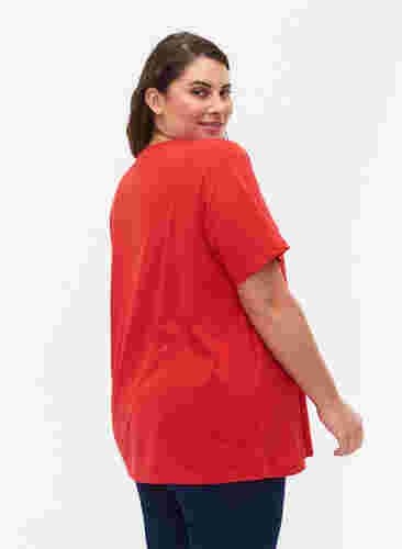 FLASH - T-shirt med v-hals, High Risk Red, Model image number 1