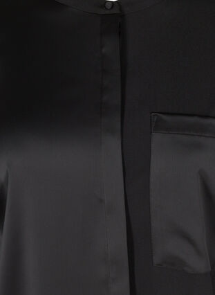 Lang ensfarvet skjorte med brystlomme, Black, Packshot image number 2
