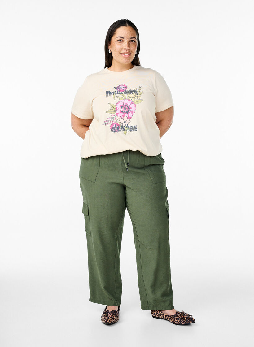 T-shirt i bomuld med motiv, Beige, Model image number 1