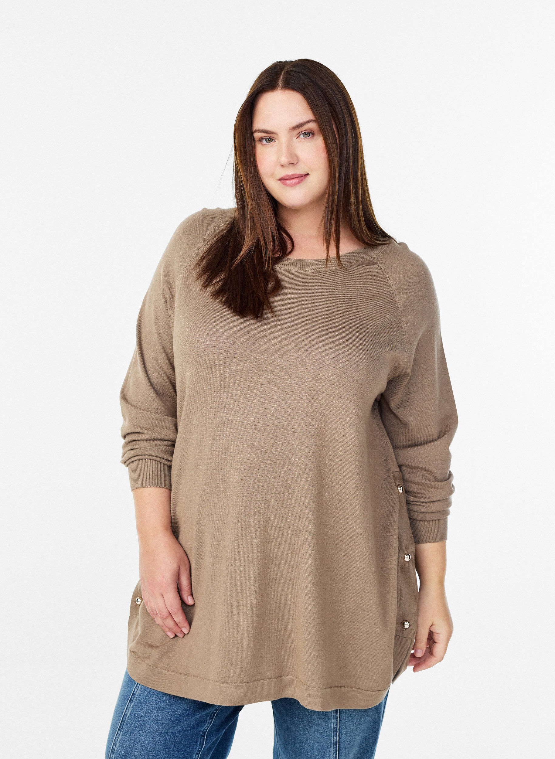 Strikbluse med knapper i siden, Beige, Model