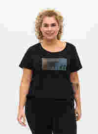 Trænings t-shirt med print, Black Citadel, Model