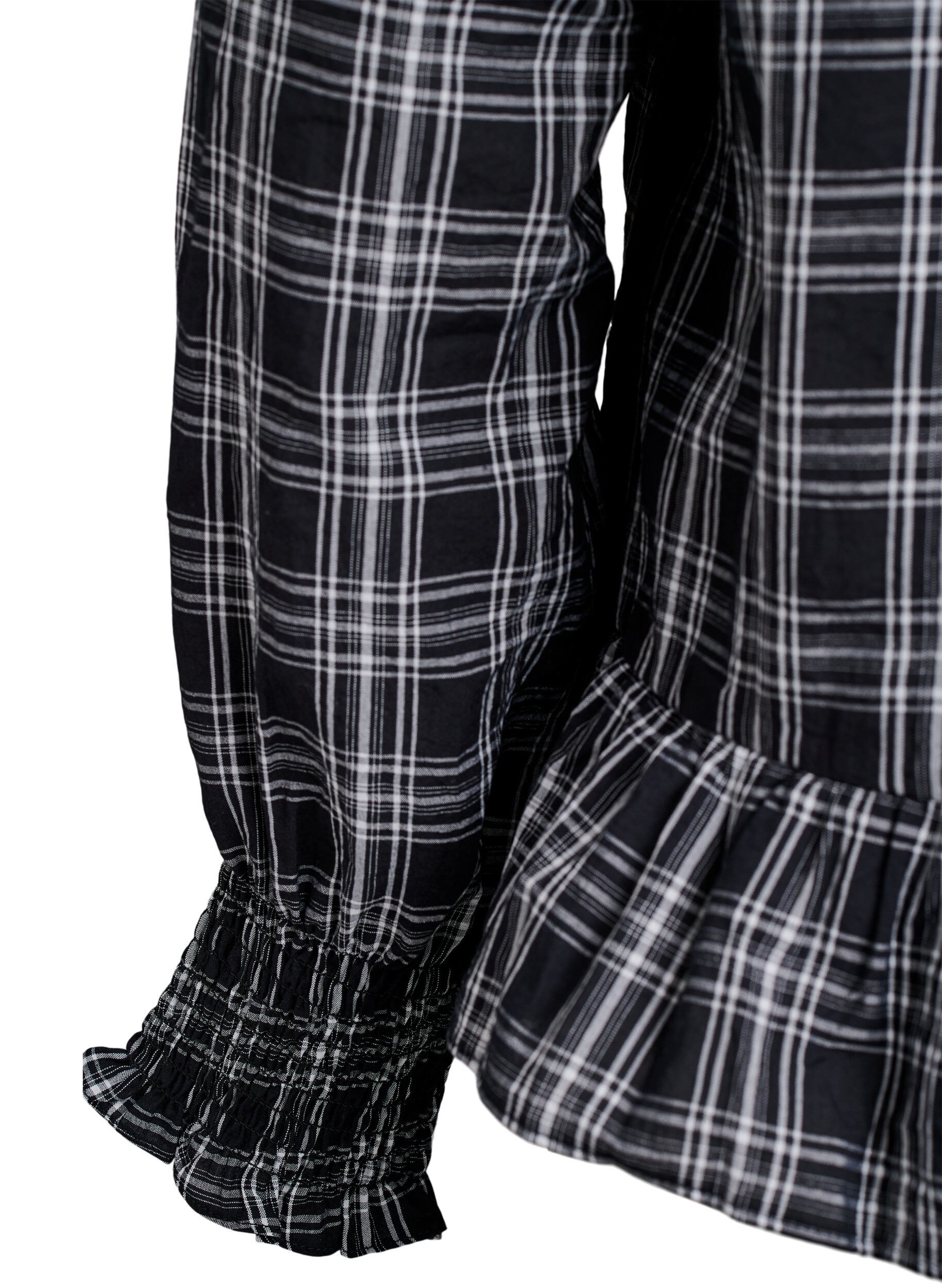 Zizzi Bluse med tern og fl&aelig;sedetaljer, Sort, Packshot image number 3