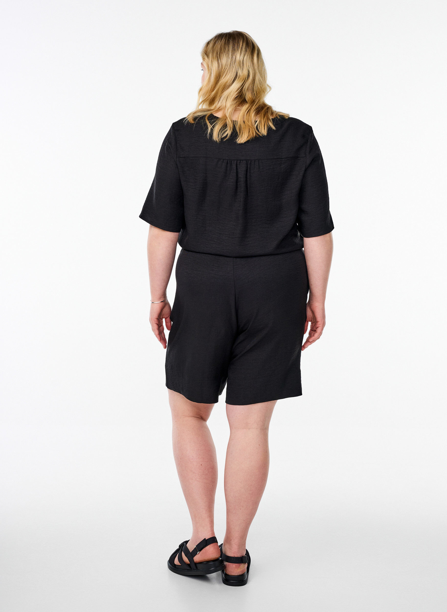 ZizziShorts med lommer og h&oslash;j talje, Sort, Model image number 2