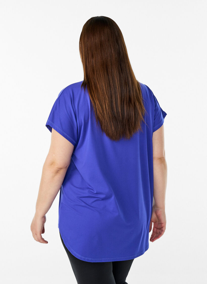 Kort&aelig;rmet tr&aelig;nings t-shirt med v-hals, Lilla, Model image number 2