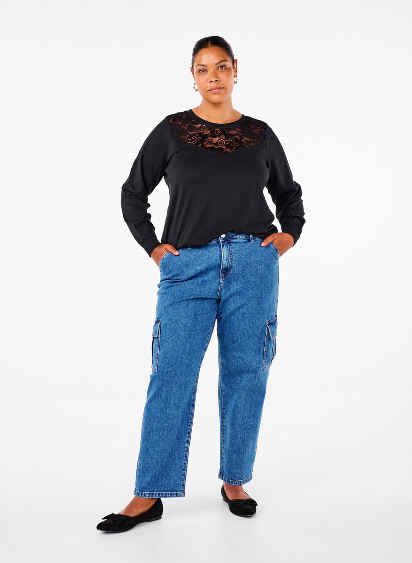 Sweatshirt med blondedetalje, Black, Model image number 2