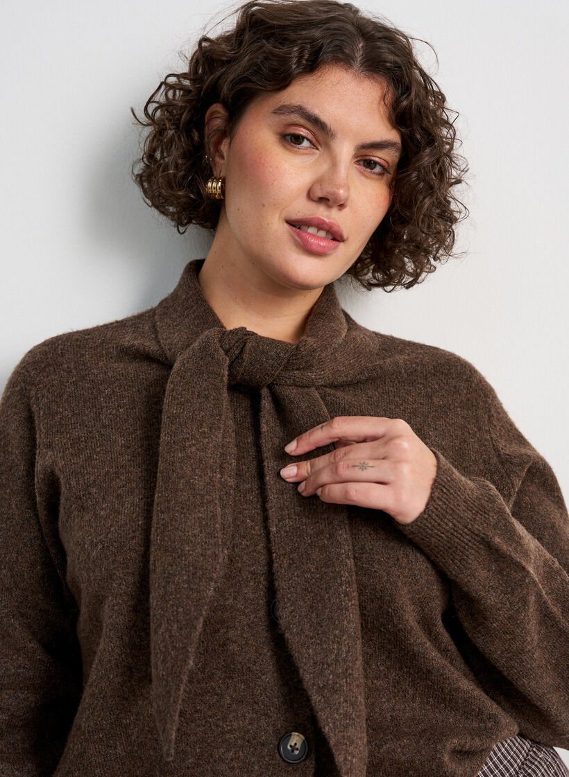 Cardigan med sl&oslash;jfeb&aring;nd og knapper, Brun, Model image number 3