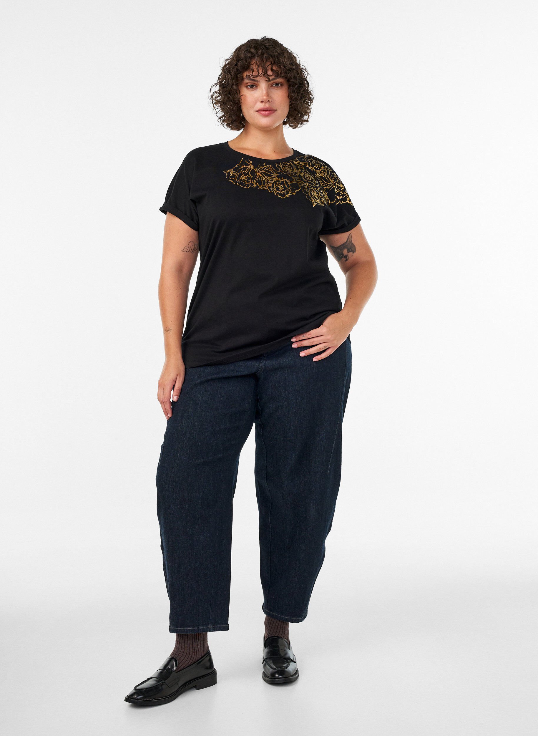 ZizziT-shirt i bomuld med blomstermotiv, Sort, Model image number 1