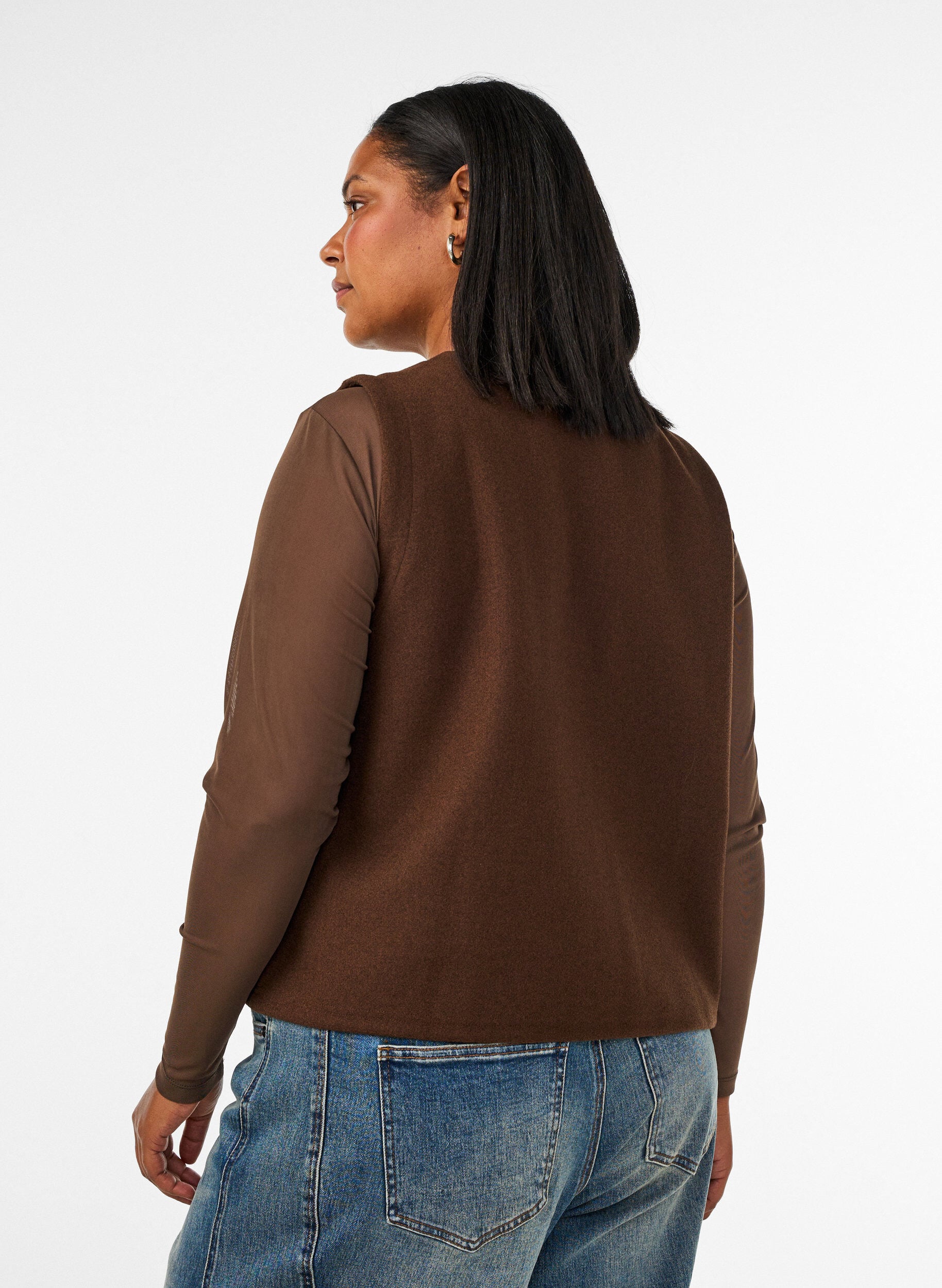 ZizziVest med V-hals og knapper, Brun, Model image number 2