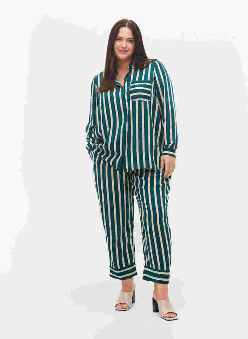 Løstsiddende bukser med striber, Green Stripe, Model image number 0