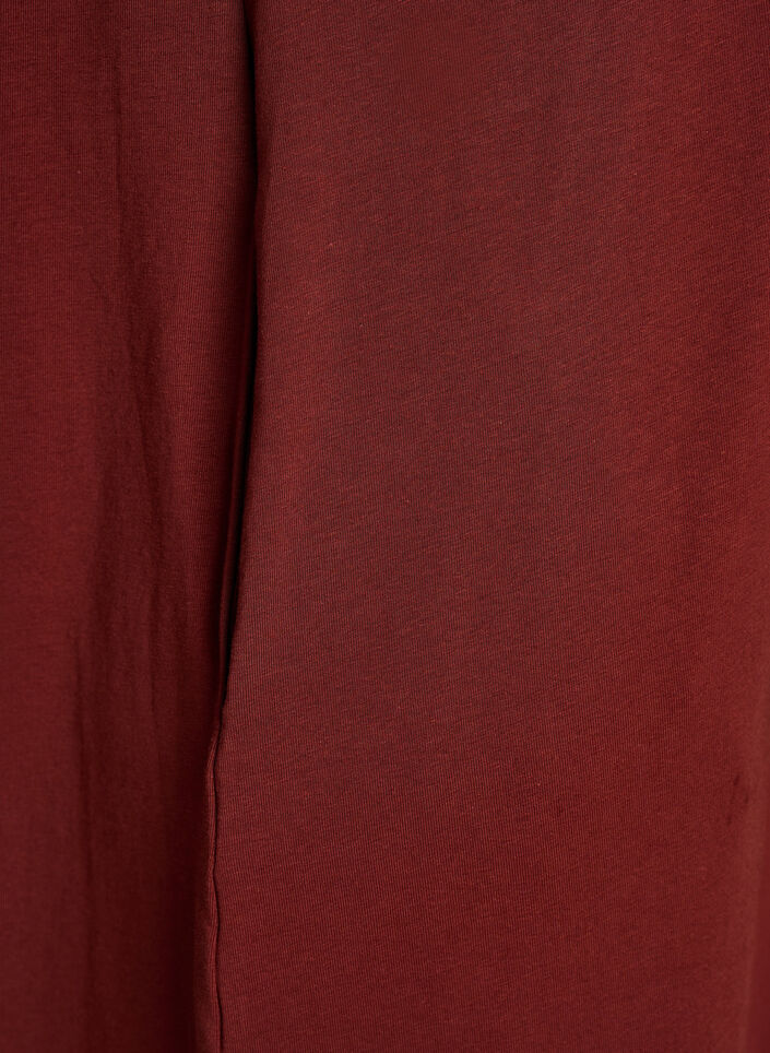 Midilang t-shirtkjole med V-hals, R&oslash;d, Packshot image number 3