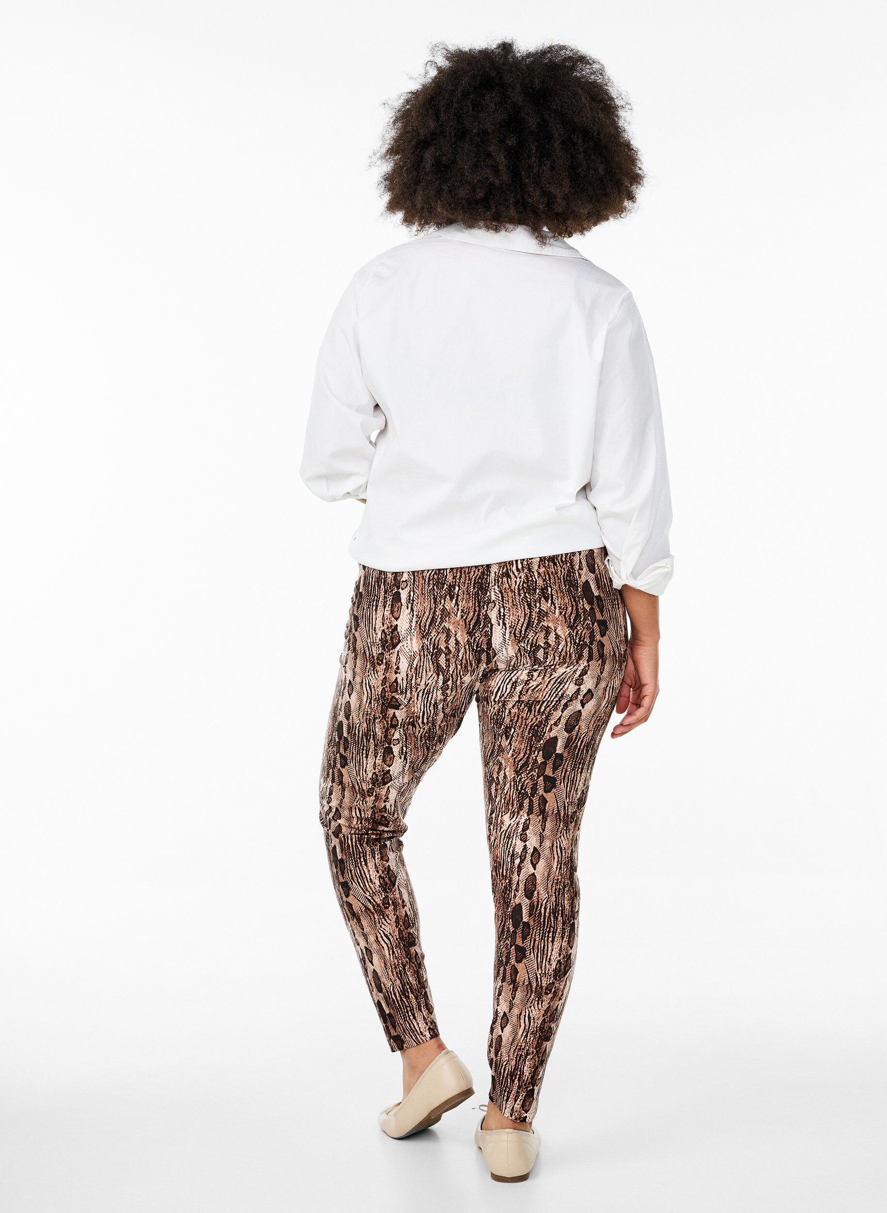 Zizzi Viskose leggings med print, Brun, Model image number 2