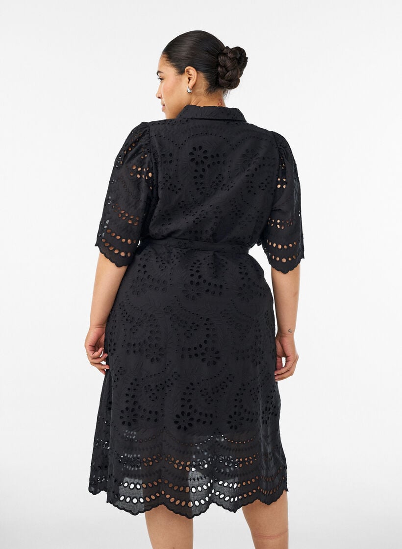 Skjortekjole i broderie anglaise med bindeb&aelig;lte, Sort, Model image number 2