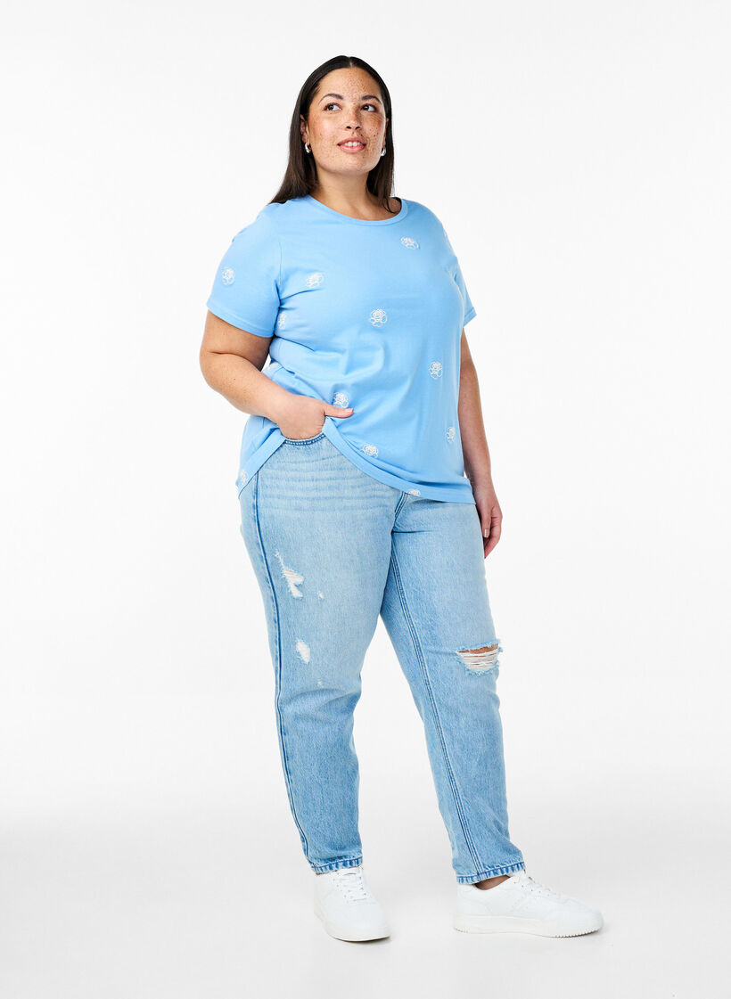 Mille mom fit jeans med sliddetaljer, Light Blue Denim, Model image number 0