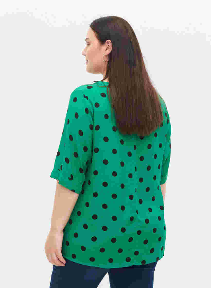 Viskose bluse med prikker, Jolly Green dot AOP, Model image number 1