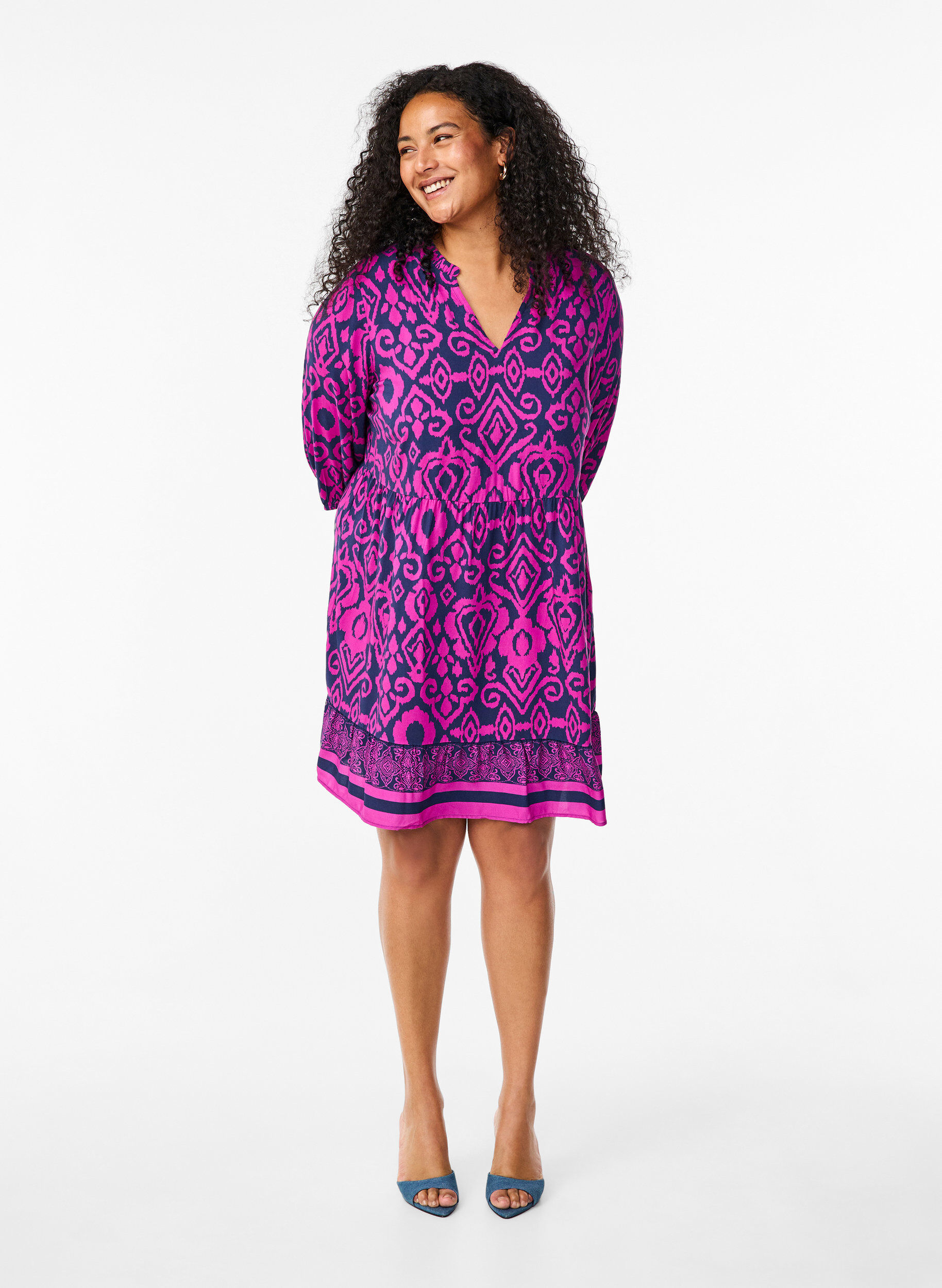 Zizzi Kort kjole med print og a-shape, Night Sky AOP, Model image number 2